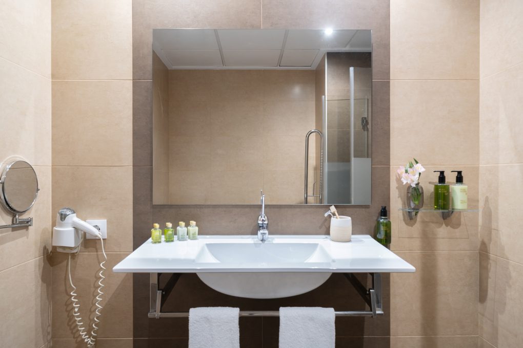 habitacion-doble-adaptada-8