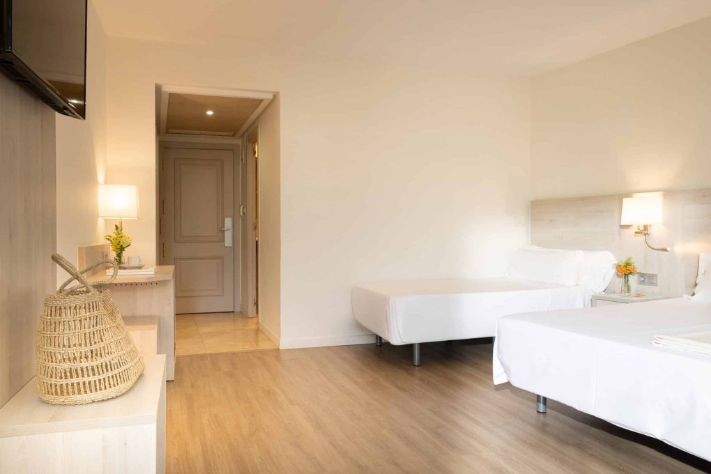 habitacion-doble-vista-cama-extra-7