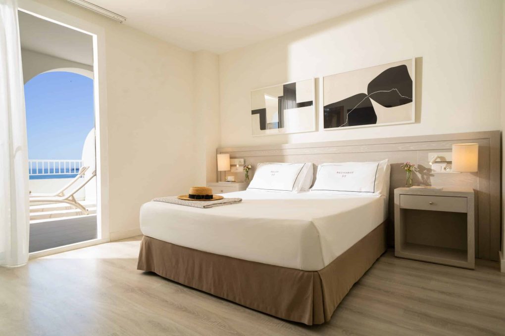 habitacion-panoramica-jacuzzi-2