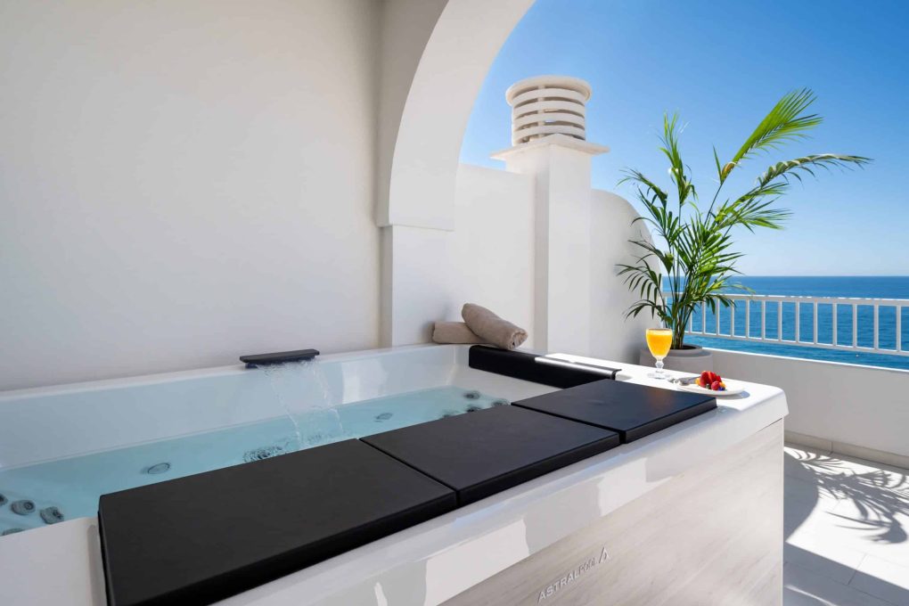 habitacion-panoramica-jacuzzi-4