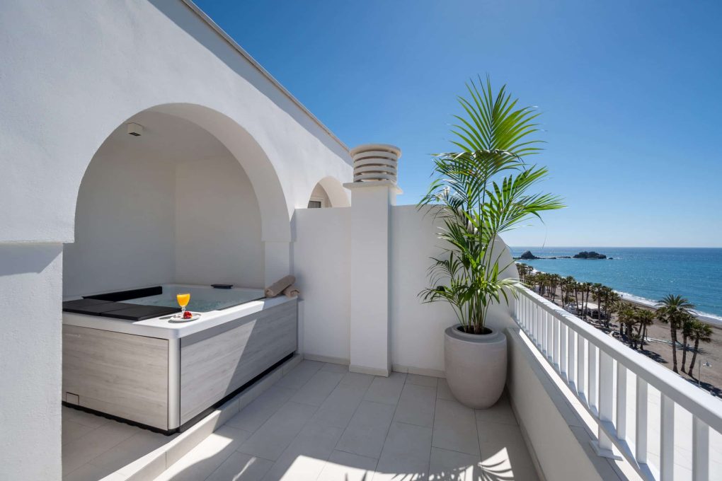 habitacion-panoramica-jacuzzi-6