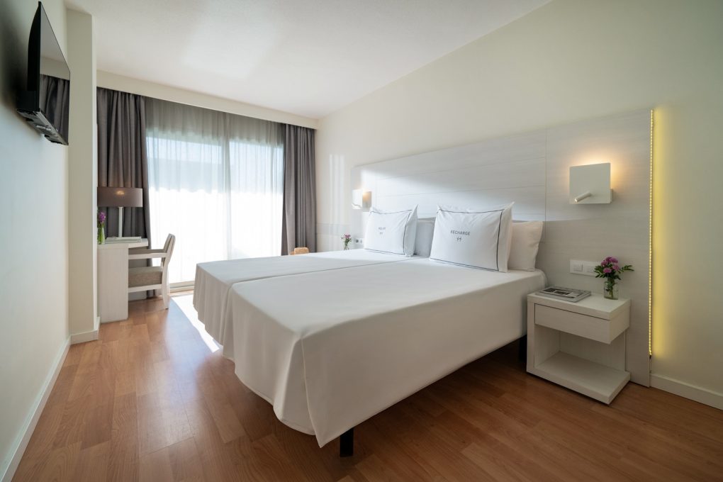 habitacion-vista-piscina-3